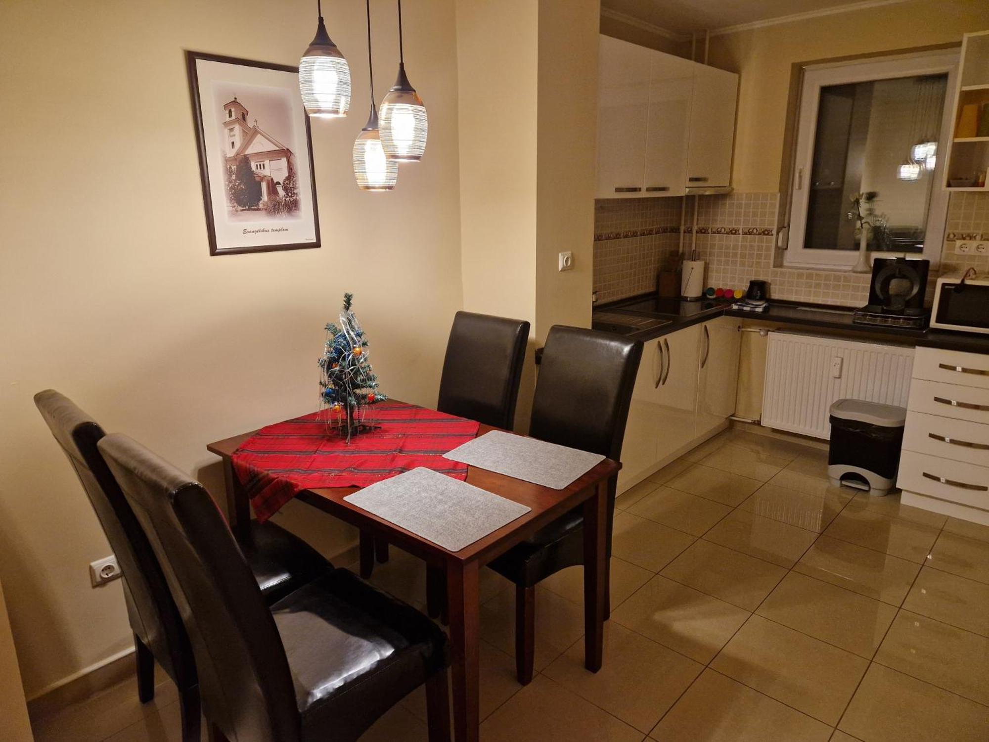 Centrum Business Apartman Szekszard Apartment Exterior photo